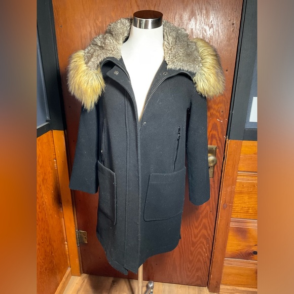 Vince Camuto winter coat with faux fur lined hood - Picture 6 of 6